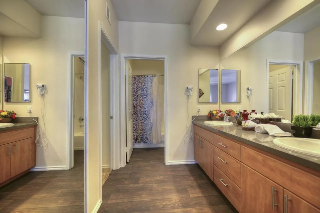 Luxury Vacation Rentals By Meridian Condoresorts Scottsdale Appartamento